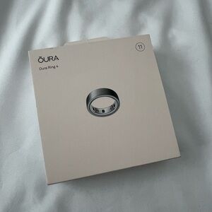 Oura Ring Gen 4 in Brushed Silver size 11